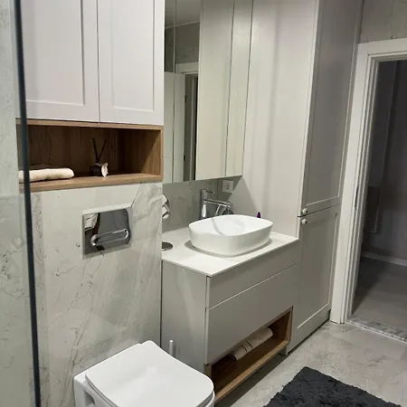 Daire The Ivory - 2br - Free Garage Parking *